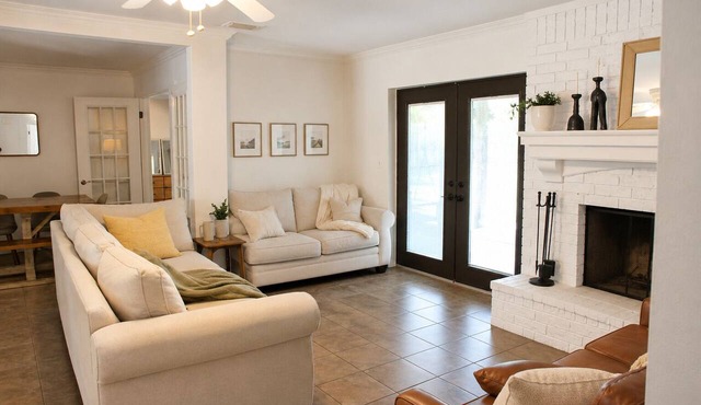 Beall Boulevard Bungalow - Quiet 3BR Abilene Home + large backyard