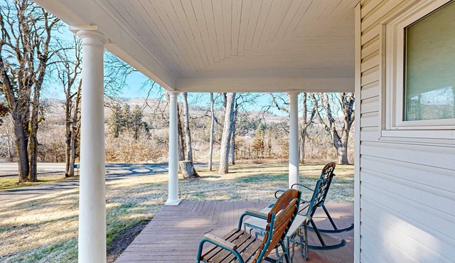 Beautiful historic family home on a Cherry Orchard, with patio, grill, and WiFi