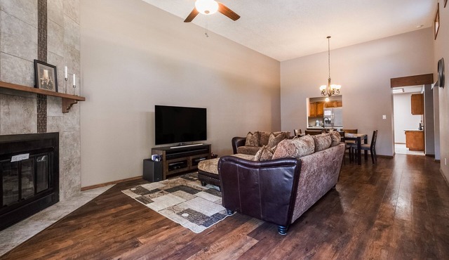 Beautiful Townhome in NE Albuquerque