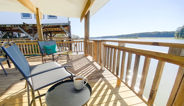 Bernitas Point ON Belle River- ASK ABOUT Alligator Season Special SEPT-DEC!