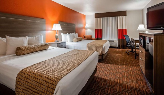 Best Western PLUS Memorial Inn