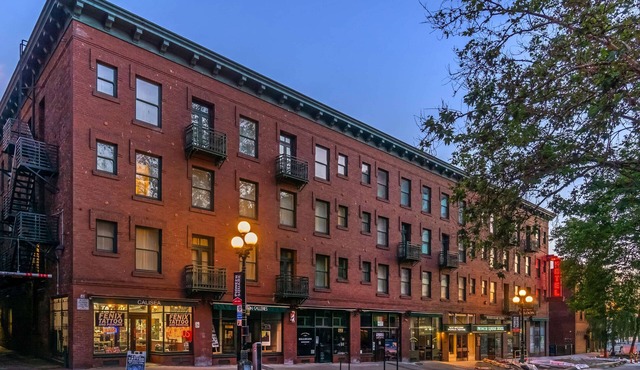 Best Western Plus Pioneer Square Hotel Downtown