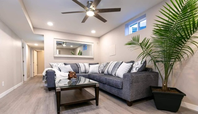 Black Brick Suite Sum