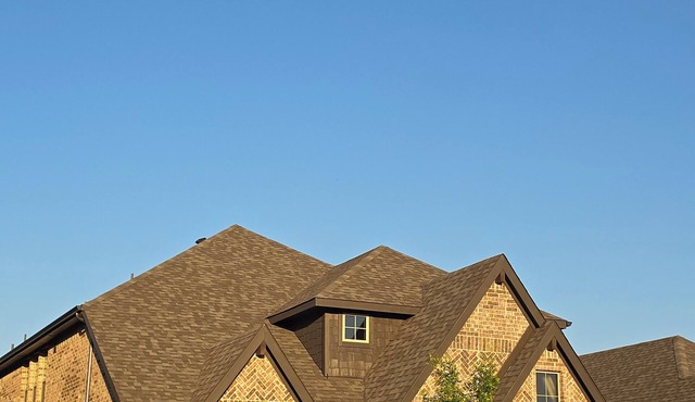 Brand New, Spacious, Beautiful 3 Bed Home near Texas Motor Speedway and Outlets