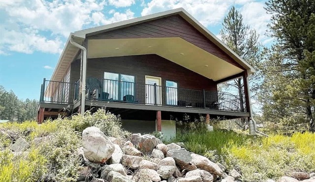 Cabin on the Rocks