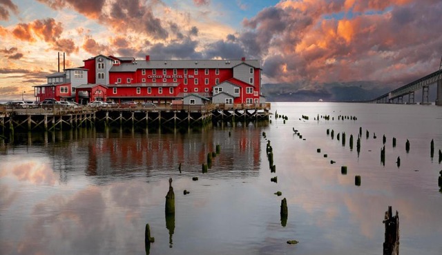 Cannery Pier Hotel & Spa