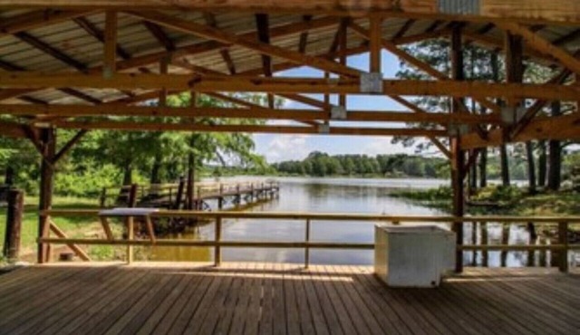 Castaway Camp .