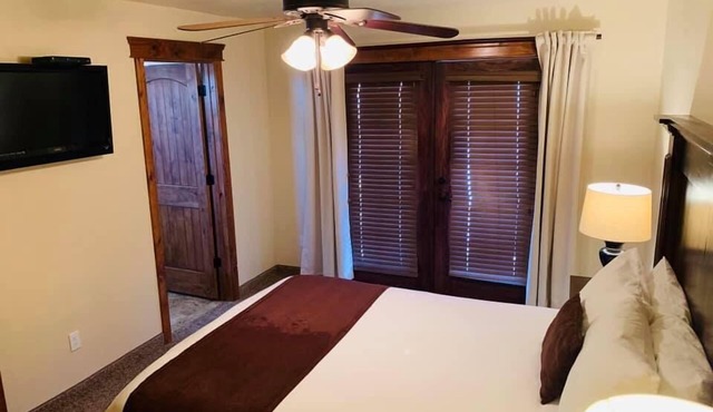 CB&M Executive Suites