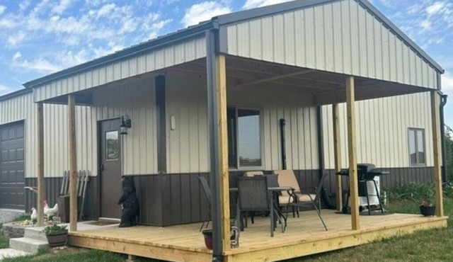 Cedar Hill Cabin - Sterling NE