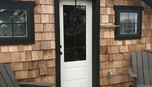Charm and Comfort in the Heart of Chewelah!