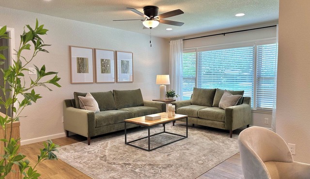 Charming 3-bedroom house in conveniently-located Fort Worth neighborhood