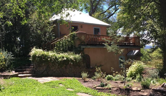Charming Taos Studio in the Trees "Summer Special!"