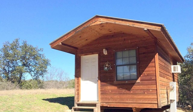Charming Tiny House Rental in Texas Wine Country
