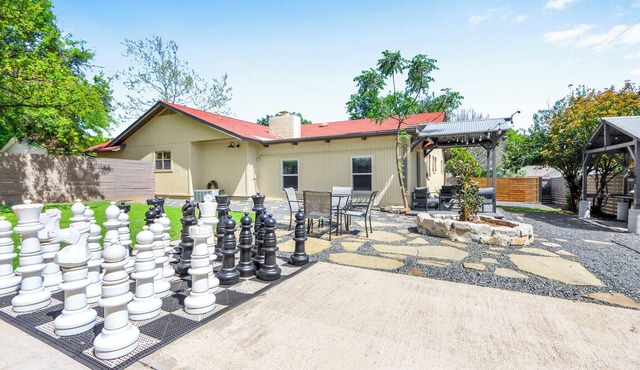 Checkmate and Chill-Inn I Yard Games, Families