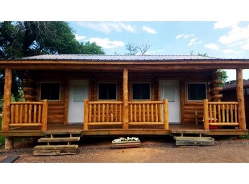 Classic Cabin with Outdoor Resort Amenities Near Black Hills in Sturgis, South Dakota
