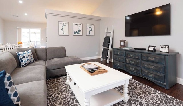 Cleanest remodeled home in Coeur d'Alene - Private Yard - Close to Silverwood