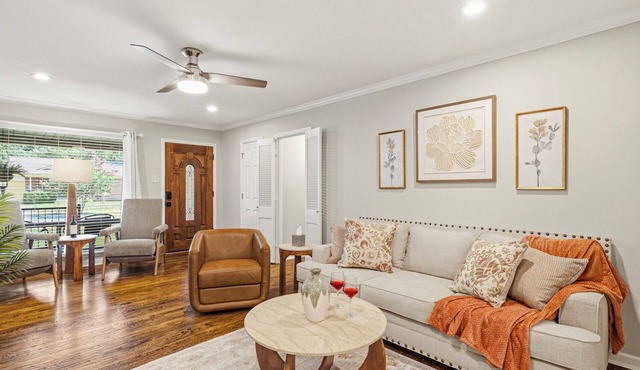 Close to all Dallas has to offer. Updated, new to the market. Family Friendly.