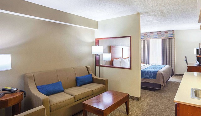 Comfort Inn Lincoln I-80