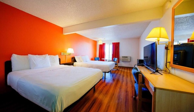 Comfortable Retreat Near Hermiston Dining & Shops —Ideal for Business or Leisure