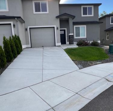 Contemporary Richland Getaway