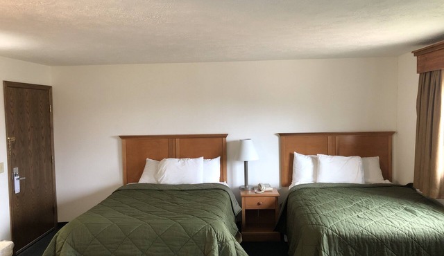 Corn Palace Inn