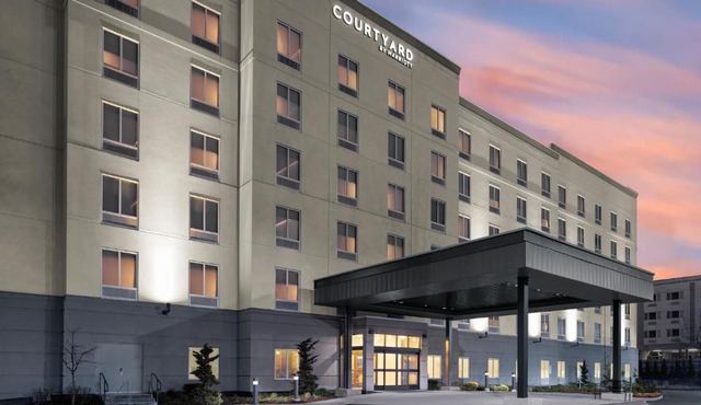 Courtyard by Marriott Seattle SeaTac Airport