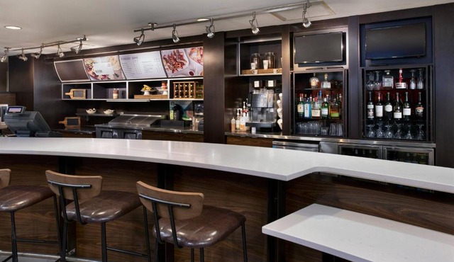 Courtyard by Marriott Memphis Collierville