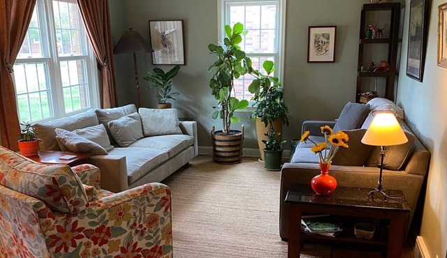 Cozy 3-bedroom Beaverdale Brick