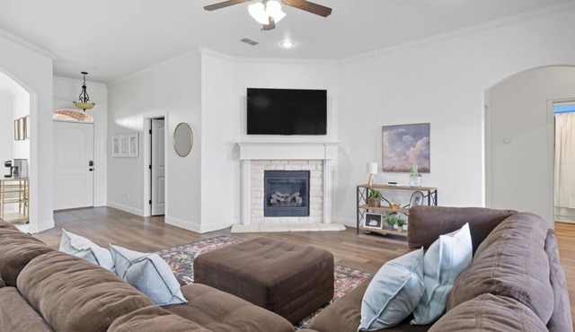 Cozy, 3 Bedroom Home in SW Lubbock