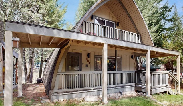 Cozy A-Frame Cabin in Downtown McCall