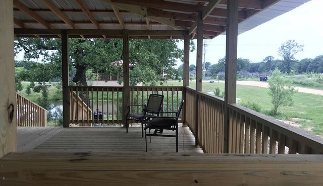 Cozy Cabin Rental on a Winery for a Romantic Weekend Getaway in Oklahoma