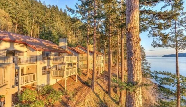 Cozy Harborside Stay | Secluded Orcas Island Getaway- Harborside 2352