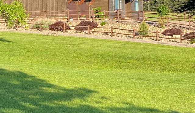 Crow Peak’s Last Best Place. (Sleeps 8)