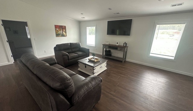CURRENT RIVER FRONT CABIN … 4 bed room on the waters edge in Van Buren