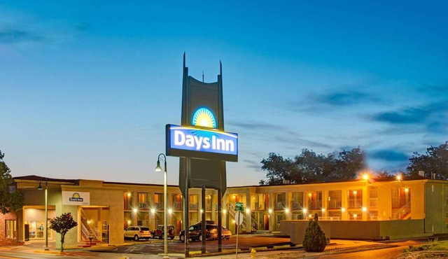 Days Inn by Wyndham Albuquerque Downtown