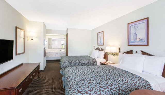 Days Inn by Wyndham West Point