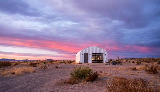 Desert Sky – On 5 Acres with Marfa Lights Views