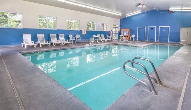 Discovery Bay | Nature Coast Getaway | Pool + Hot Tub | 2BR