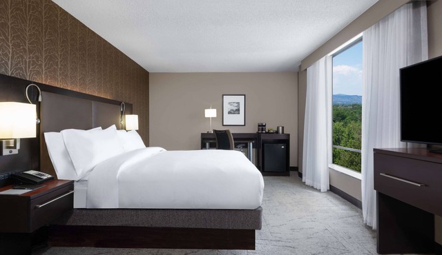 DoubleTree by Hilton Denver Cherry Creek