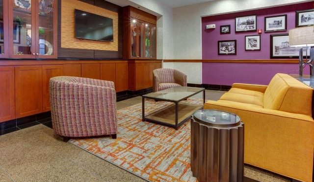Drury Inn & Suites West Des Moines