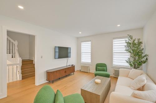 Easy NYC Access! Yonkers Apt 1/2 Mi to Metro-North in Yonkers