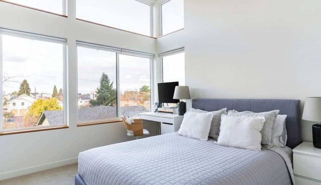Elegant 1BR Retreat: Columbia City, Seattle