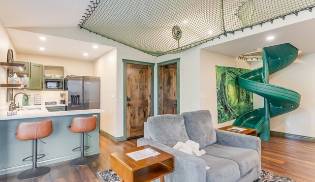 Enchanted Forest Suite