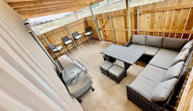 Escape to Waynoka: Your Ultimate 4-Bedroom Retreat Near Little Sahara State Park