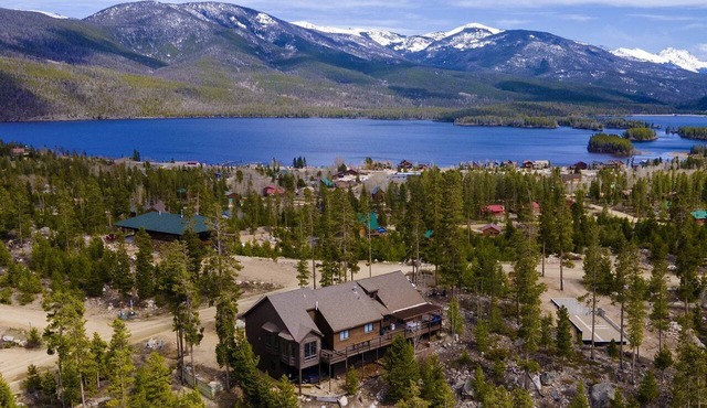 Exceptional Luxury Cabin with Hot Tub, Games Room, and Fire Pit with Rocky Mountain Views in Grand Lake, Colorado
