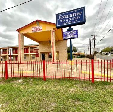 Executive Inn & Suites Near Lackland AFB