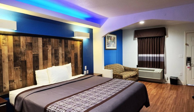 Express Inn Tomball