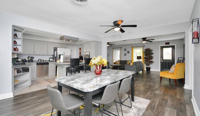 Exquisite 5BR near Yacht Club | Beach | Golf Course