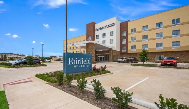 Fairfield Inn & Suites by Marriott Dallas Plano/Frisco