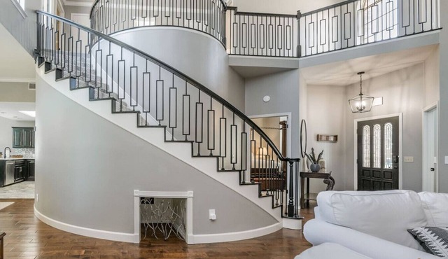 Fairway Retreat: Luxury Amarillo Vacation Rental on the Golf Course